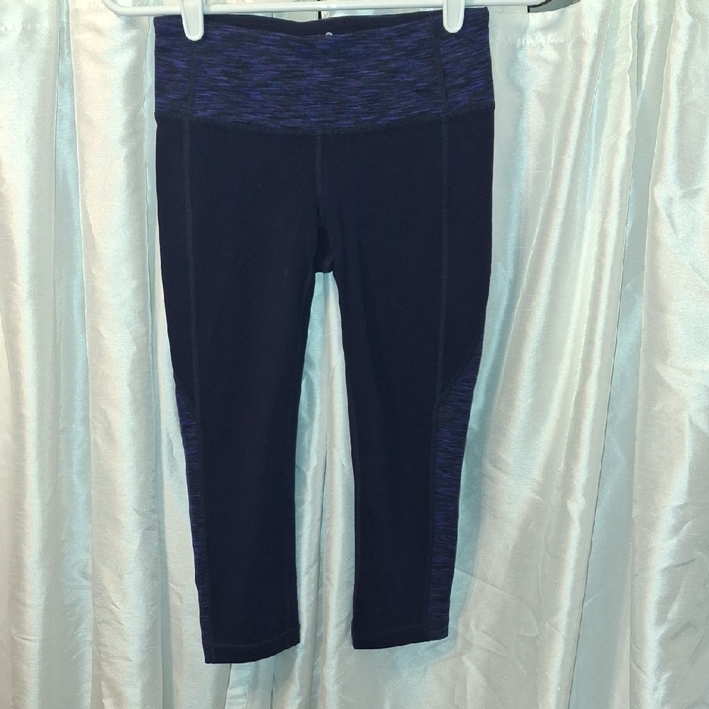 Athleta Navy Blue Crop Leggings XS 🩵🩵🩵🩵